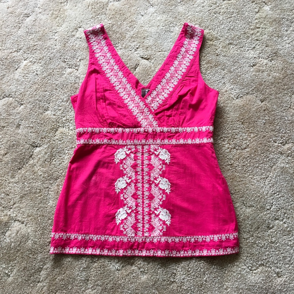 Floral Embroidered Tank Top